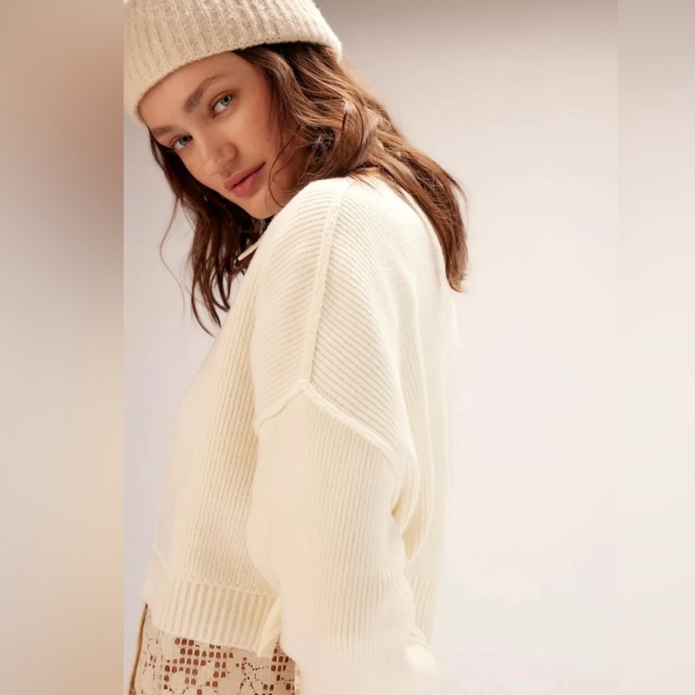 Free People Women's Cream Crew Neck Sweater - Picture 3 of 13